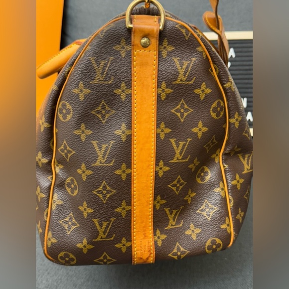 Louis Vuitton Monogram Keepall Bandolier 45 bag - Picture 14 of 17
